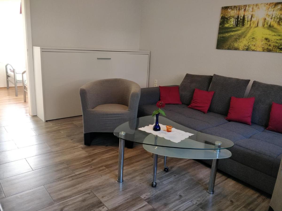 Gaestehaus Am Teich Raben Steinfeld Exteriér fotografie